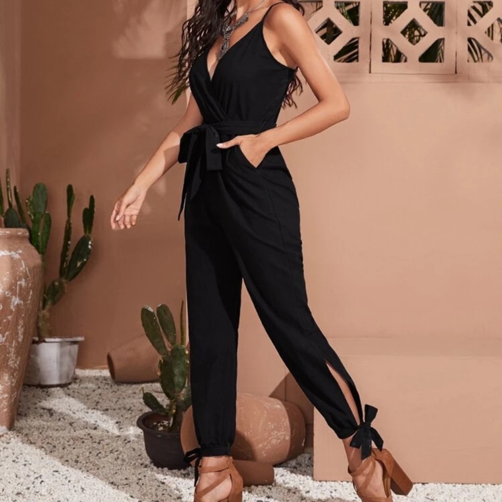 SHEIN BLACK JUMPSUIT